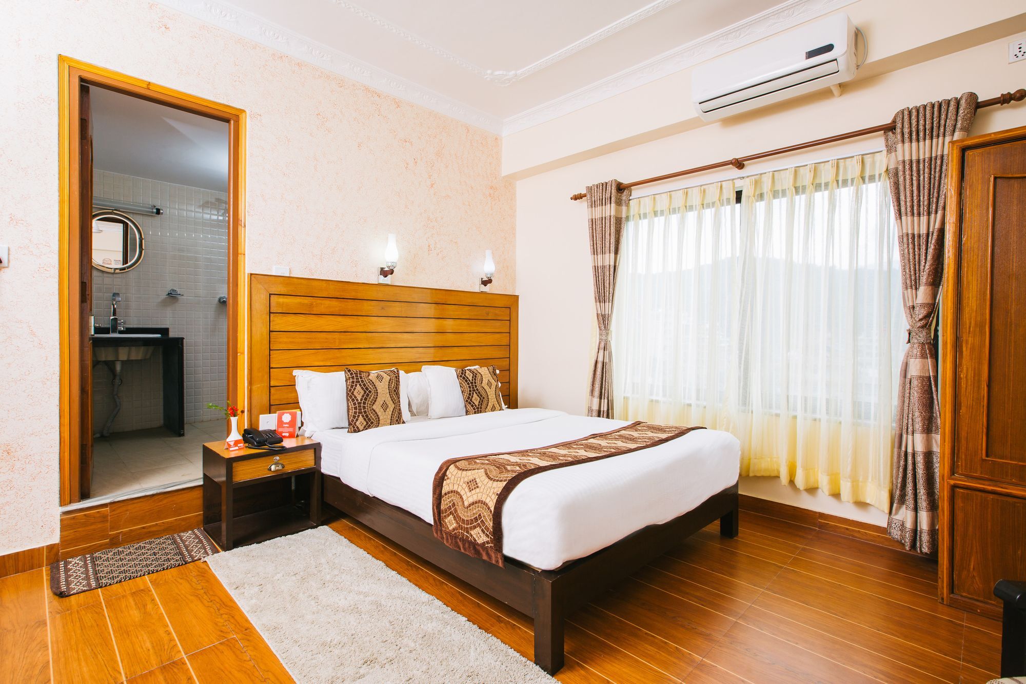 Hotel Romantica Pokhara Dış mekan fotoğraf