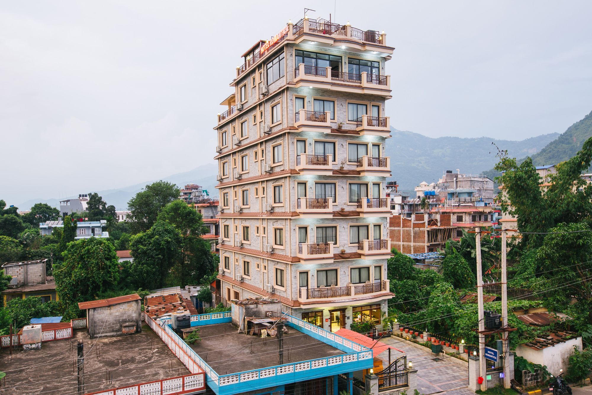 Hotel Romantica Pokhara Dış mekan fotoğraf